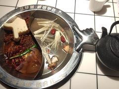 -贤合庄卤味火锅(时代广场店)