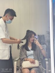 -PE SALON