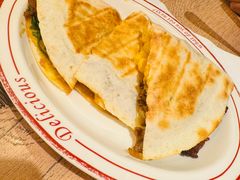 -玛格萝妮比萨屋(四平店)