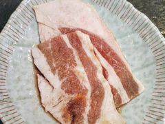 -臻牛烤肉