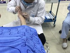 -朋朋修脚(滂江街店)