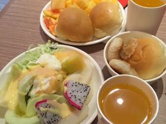 -诺丁牛排披萨自助餐厅(汕头苏宁店)