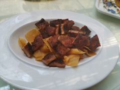 -渝半城经典川粤菜(重庆天地店)