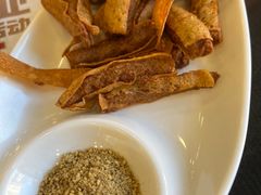 干炸风味松肉-楼外楼大刀肉传统火锅(西安大路店)