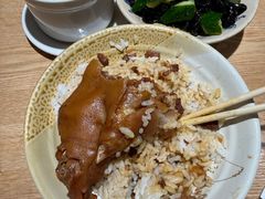 -红猪卤肉饭(大西洋美食城店)
