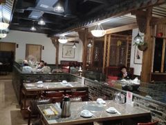 大堂-仄园围炉坊·牛肉火锅·汕头卤水火锅(蛇口店)