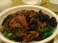 小白菜熏肉烩木耳-大地春饼店(黄河路店)
