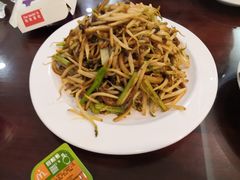-老憨猪蹄(山大南路店)