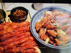 -肥肥虾庄·金牌油焖大虾(沙湖店)