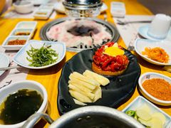 -唯成•韩国炭火烤肉 유성고기