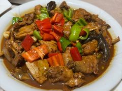 毛豆烧鸡-美芳酒家(湖西路菜场店)