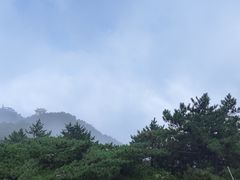 -黄山光明顶山庄
