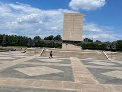 -中国人民抗日战争纪念雕塑园