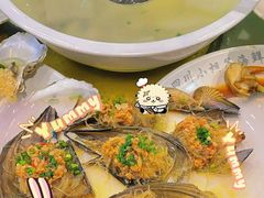 -四川小胡子海鲜(丁村万人海鲜广场店)