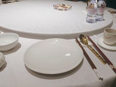 -云南荟·湖畔领宴(领事馆店)