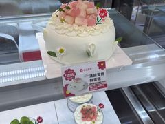 -花花卷卷·鲜食蛋糕(静安久光百货店)