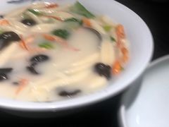 -通安客栈中餐厅·何家小馆