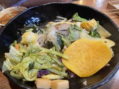 -万记麻辣烫国展总店