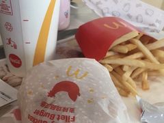 -麦当劳(新城市广场店)