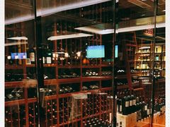 大堂-Wolfgang’s Steakhouse 沃夫冈牛排馆(上海白玉兰广场店)