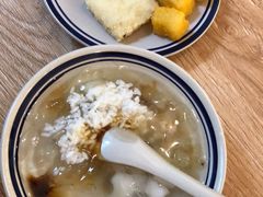 -正南齐北·老街糯米团(洪崖洞店)