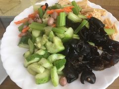 凉菜拼盘-郝鸿来火烧(古城店)