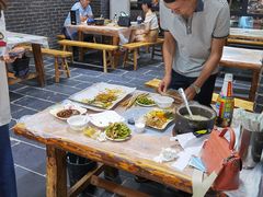-凤爪王烧烤(徐东旗舰店)