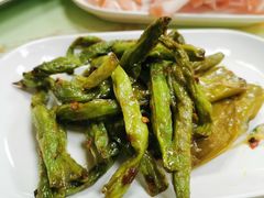 -荣吉招牌自助骨头锅(顾乡店)