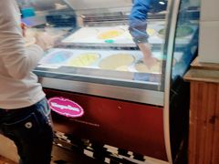 -亚马逊环球美食百汇(新城吾悦广场店)