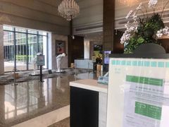 -上海虹桥西郊假日酒店