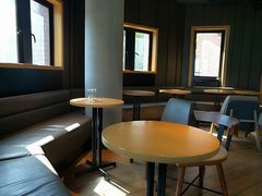 大堂-星巴克(红房子店)