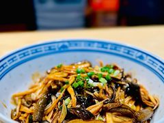 -鲁达面馆本帮风味(共康东路店)