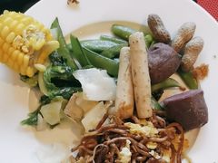 -筠咖啡西餐厅(上海国展宝龙丽筠酒店)