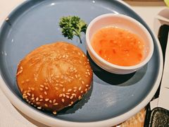 -左庭右院鲜牛肉火锅(金山万达店)