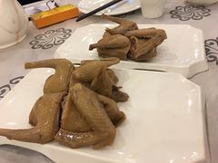梅子乳鸽-岭南海晏楼(滨江东总店)