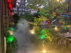 -花溪雨·森林餐厅(石基店)