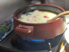 鱼钩鱼炖汤-老阿爸鲜鱼土菜(昆山花桥店)