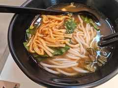 -桂在香知桂林米粉(南岗松雷店)