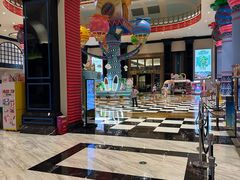 -美食小镇·观赏珍稀鸟类·长隆熊猫酒店