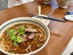 -小马牛肉面·牛骨熬制(南京博物院店)