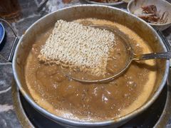 -禄婶鸡煲·打边炉