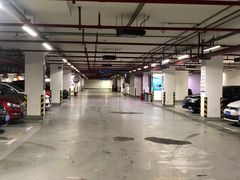 -沃尔玛购物广场（白丽生活广场店）-停车场