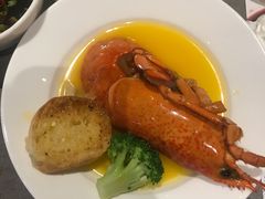 -小天鹅戴斯酒店鲸鲨百汇创作料理