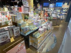 -九木杂物社(新奥购物中心店)