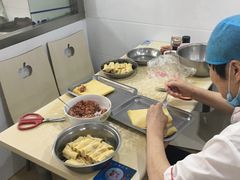 -张阿三馄饨店