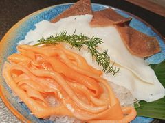 -三出山火锅(南京万象天地店)