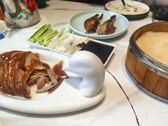 -梅利汴京烤鸭•开封豫菜地标店(东大街店)