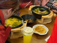 -桥香园云南过桥米线(红龙井店)