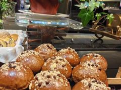 -昆山裕元花园酒店·温莎西餐厅