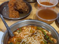 -柳州肥姨妈大骨螺蛳粉(曹路店)